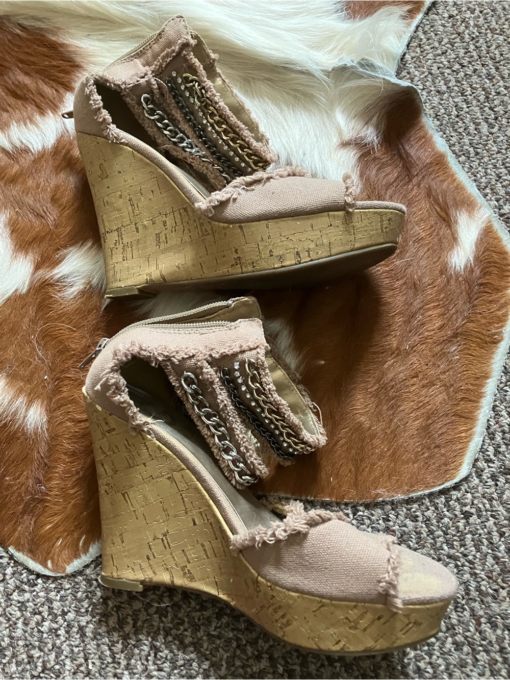 Women’s Tan Frayed Canvas Wedge Sandals with Chain Detail - worn once, size 6